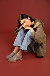 Clog Kiki – cáqui